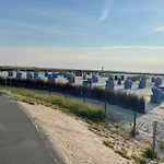 Σπίτι διακοπών Nordseekueste Am Deich Mit Schoenem Garten