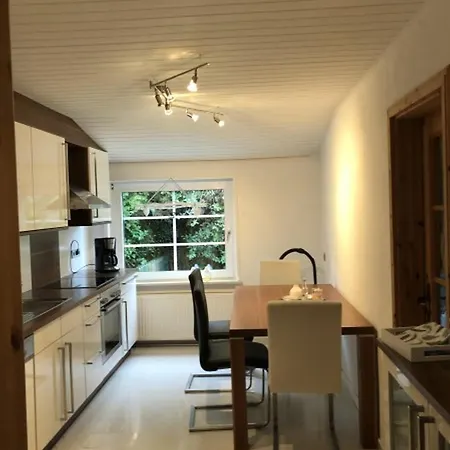 Ferienhaus Nordseeküste Am Deich Mit Schönem Garten