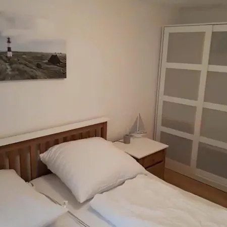 Nordseeküste Am Deich Mit Schönem Garten Сasa de vacaciones