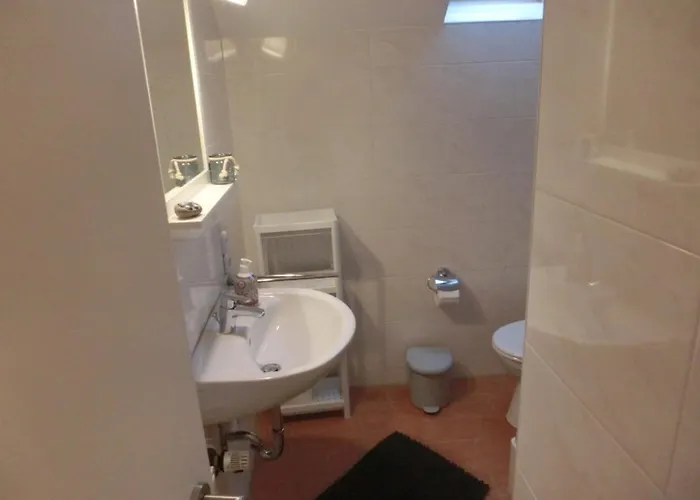 度假居 Nordseekueste Am Deich Mit Schoenem Garten *