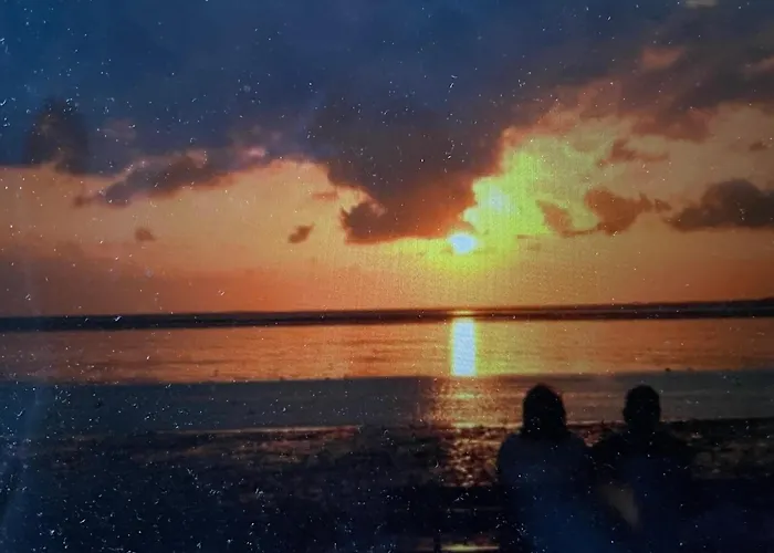 度假居 Nordseekueste Am Deich Mit Schoenem Garten *