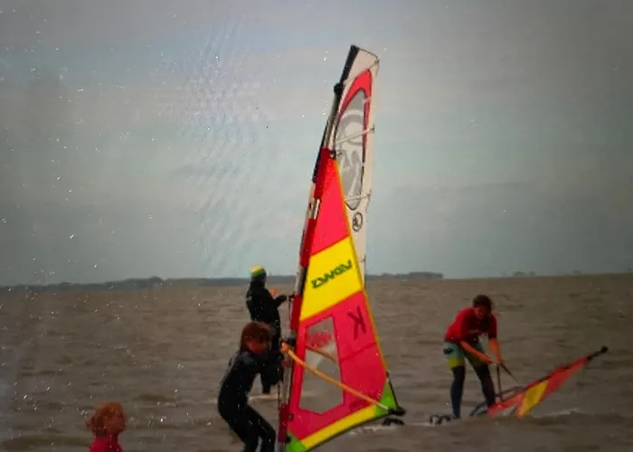 Nordseekueste Am Deich Mit Schoenem Garten 度假居 Neßmersiel